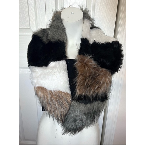 Be Mine Black White Brown Multi Color Stripe Faux Fur Stole Scarf Satin Lining - Picture 2 of 6